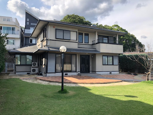 庭付き二階建て写真